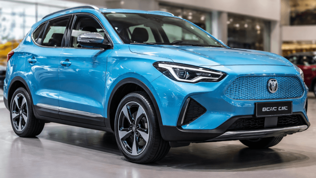 MG ZS EV 2026 black model front side angle showroom view in India